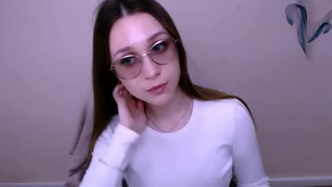 Milla online show from 03-23-26, 10:19