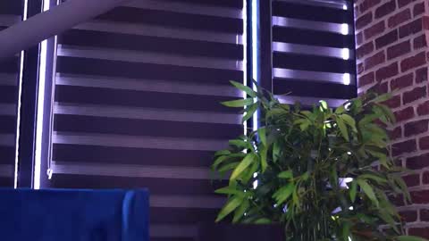 Snapshot of millaserene chatting on 09-21-25, 07:32 Milla online show from 09-21-25, 07:32