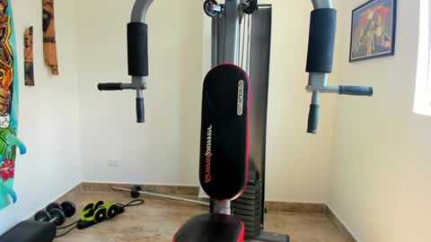 Snapshot of miller_fit_ chatting on 01-16-25, 04:50 Lissa online show from 01-16-25, 04:50