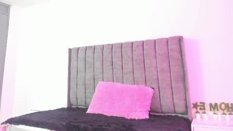 miller_silvana online show from 06-11-26, 11:41
