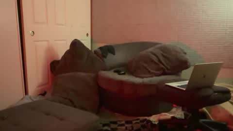 SlimnHungOH online show from 01-31-25, 10:10