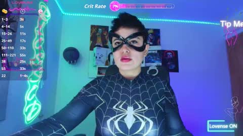 Im girl my name is Johana  online show from 10-27-25, 11:36