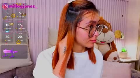 milleyjones_ online show from 04-21-26, 01:42