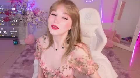 Snapshot of milliebraun chatting on 05-22-26, 02:51 Millie online show from 05-22-26, 02:51