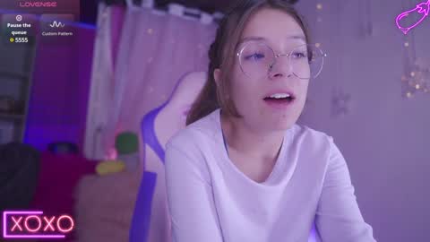 MILLY online show from 01-21-25, 06:23