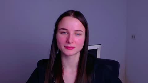 Snapshot of milly_liss chatting on 12-26-24, 10:05 Milly online show from 12-26-24, 10:05