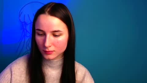 Snapshot of milly_liss chatting on 01-06-25, 03:40 Milly online show from 01-06-25, 03:40