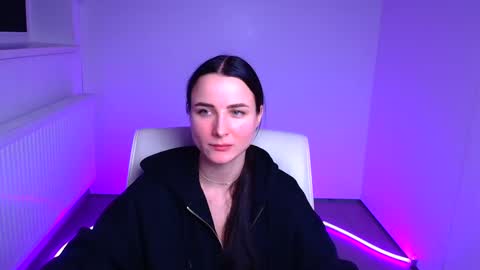 Snapshot of milly_liss chatting on 01-23-25, 10:43 Milly online show from 01-23-25, 10:43