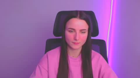 Snapshot of milly_liss chatting on 01-27-25, 04:33 Milly online show from 01-27-25, 04:33