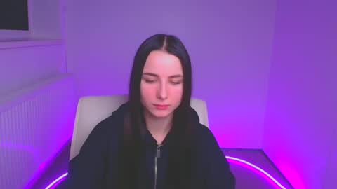 Snapshot of milly_liss chatting on 01-31-25, 07:18 Milly online show from 01-31-25, 07:18