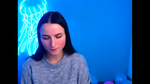 Snapshot of milly_liss chatting on 02-13-25, 02:52 Milly online show from 02-13-25, 02:52