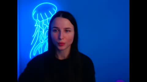 Snapshot of milly_liss chatting on 02-14-25, 06:45 Milly online show from 02-14-25, 06:45