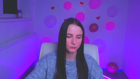 Snapshot of milly_liss chatting on 02-26-25, 09:42 Milly online show from 02-26-25, 09:42