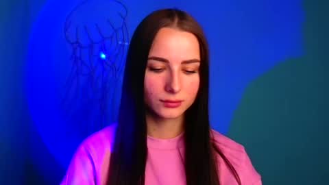 Snapshot of milly_liss chatting on 10-06-25, 11:18 Milly online show from 10-06-25, 11:18