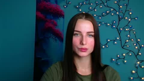 Snapshot of milly_liss chatting on 10-14-25, 05:30 Milly online show from 10-14-25, 05:30