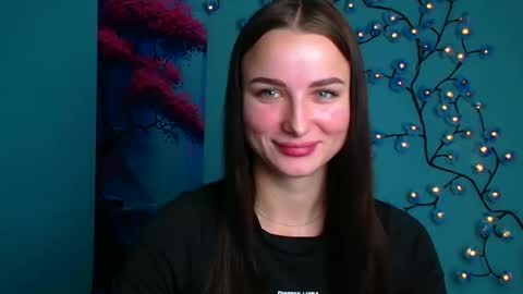 Snapshot of milly_liss chatting on 10-17-25, 05:54 Milly online show from 10-17-25, 05:54