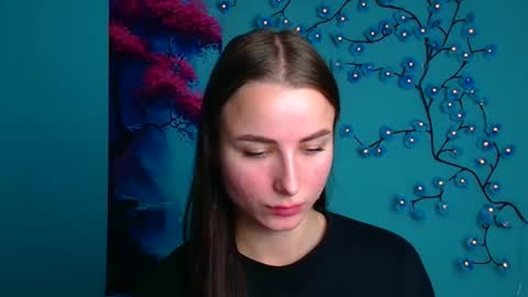 Snapshot of milly_liss chatting on 10-22-25, 11:21 Milly online show from 10-22-25, 11:21