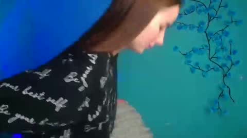 Milly online show from 04-08-26, 06:02