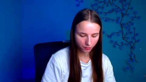 Milly online show from 08-05-26, 05:54