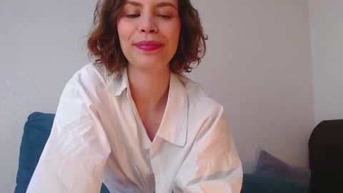 Milly online show from 09-22-25, 06:59