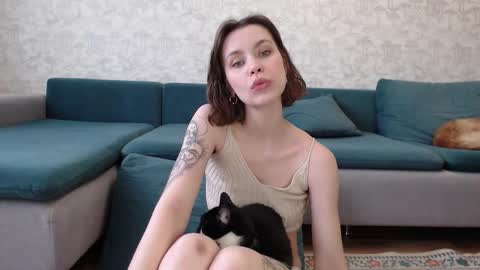 Milly online show from 03-04-26, 07:25