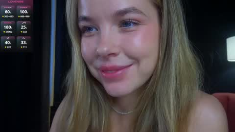 Milly    online show from 10-09-25, 07:17