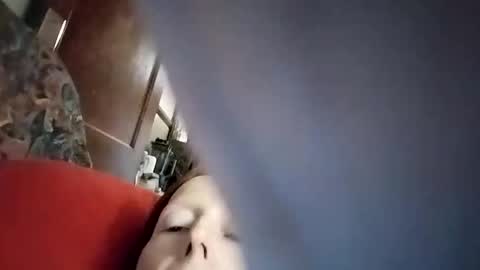 Snapshot of miloanj chatting on 11-29-25, 11:41 miloanj online show from 11-29-25, 11:41