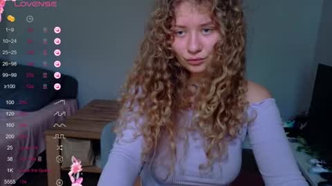 Snapshot of milounee chatting on 07-03-26, 08:10 milounee online show from 07-03-26, 08:10