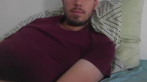 Snapshot of milowww1601 chatting on 10-11-25, 01:42 milowww1601 online show from 10-11-25, 01:42