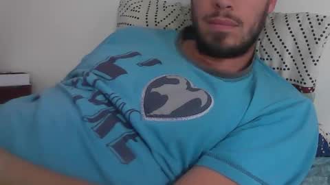 Snapshot of milowww1601 chatting on 10-24-25, 01:29 milowww1601 online show from 10-24-25, 01:29