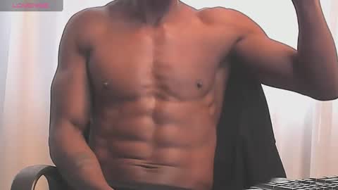 Snapshot of miltonn_jakee chatting on 01-31-25, 05:42 Miltonn online show from 01-31-25, 05:42