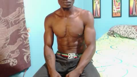 Snapshot of miltonn_jakee chatting on 01-16-26, 08:13 Miltonn online show from 01-16-26, 08:13