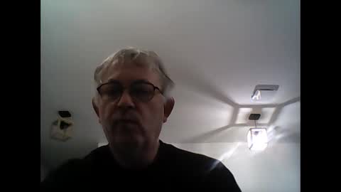 Snapshot of milu72 chatting on 02-15-26, 03:31 milu72 online show from 02-15-26, 03:31