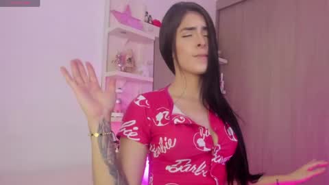 Snapshot of milu_cooper chatting on 05-30-26, 05:37 milu modelo independiente .onlyfans kmila model online show from 05-30-26, 05:37