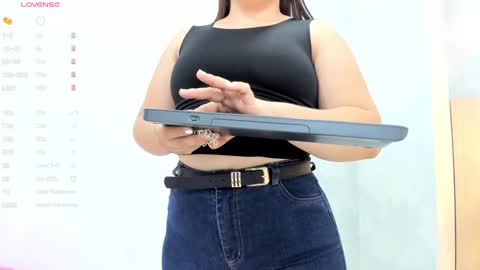 Snapshot of milu_gomez chatting on 01-07-25, 07:06 Milu Gomez online show from 01-07-25, 07:06