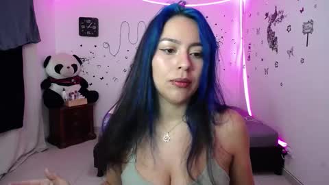 Snapshot of milusolers chatting on 12-02-25, 11:15 Milusolers online show from 12-02-25, 11:15