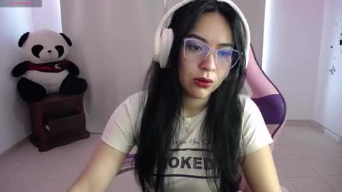 Snapshot of milusolers chatting on 02-09-26, 02:10 Milusolers online show from 02-09-26, 02:10