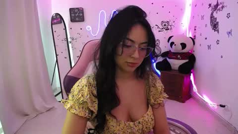 Snapshot of milusolers chatting on 02-18-26, 03:41 Milusolers online show from 02-18-26, 03:41