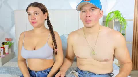 Snapshot of mily_and_mateo chatting on 05-31-26, 05:26 Mily and Mateo online show from 05-31-26, 05:26