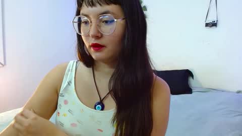 mily_baker online show from 01-08-25, 04:22