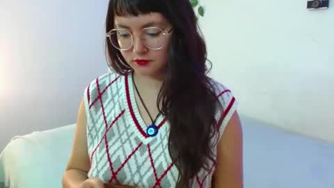 mily_baker online show from 03-04-25, 07:22