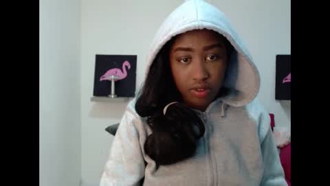 Snapshot of milykabombastik chatting on 09-29-25, 07:08 milykabombastik online show from 09-29-25, 07:08