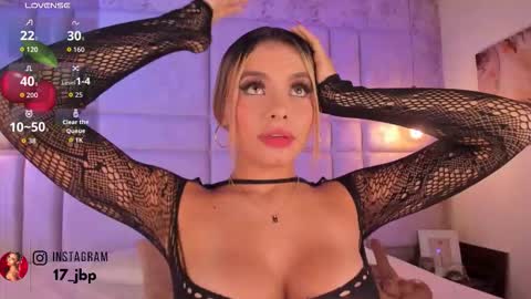 Snapshot of milyy_vermont chatting on 09-19-25, 08:20 Milyy online show from 09-19-25, 08:20