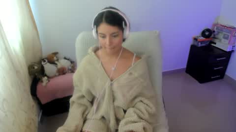 Snapshot of mimi_sa chatting on 07-19-26, 07:06 Mimii online show from 07-19-26, 07:06