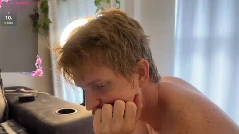 Snapshot of mimifoxz chatting on 03-11-25, 06:52 Mimi online show from 03-11-25, 06:52