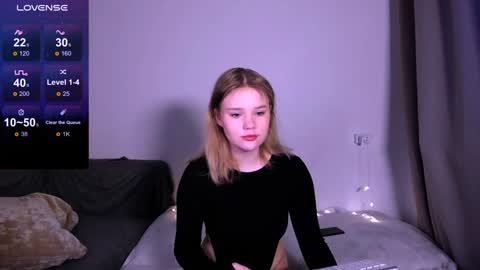 Snapshot of mina27372 chatting on 12-09-24, 02:34 hi Im Mina online show from 12-09-24, 02:34