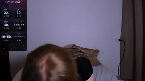 Snapshot of mina27372 chatting on 02-05-25, 01:26 hi Im Mina online show from 02-05-25, 01:26