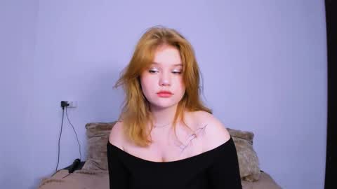 Snapshot of mina27372 chatting on 11-28-25, 01:41 hi Im Mina online show from 11-28-25, 01:41