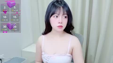 Snapshot of minaaaa69879 chatting on 06-10-26, 02:01 Na online show from 06-10-26, 02:01