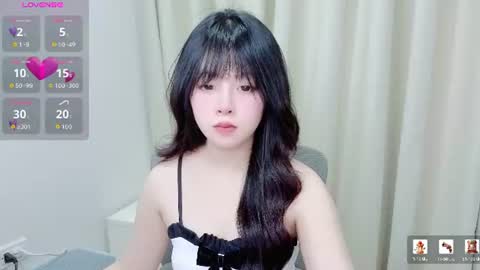 Snapshot of minaaaa69879 chatting on 06-11-26, 02:53 Na online show from 06-11-26, 02:53